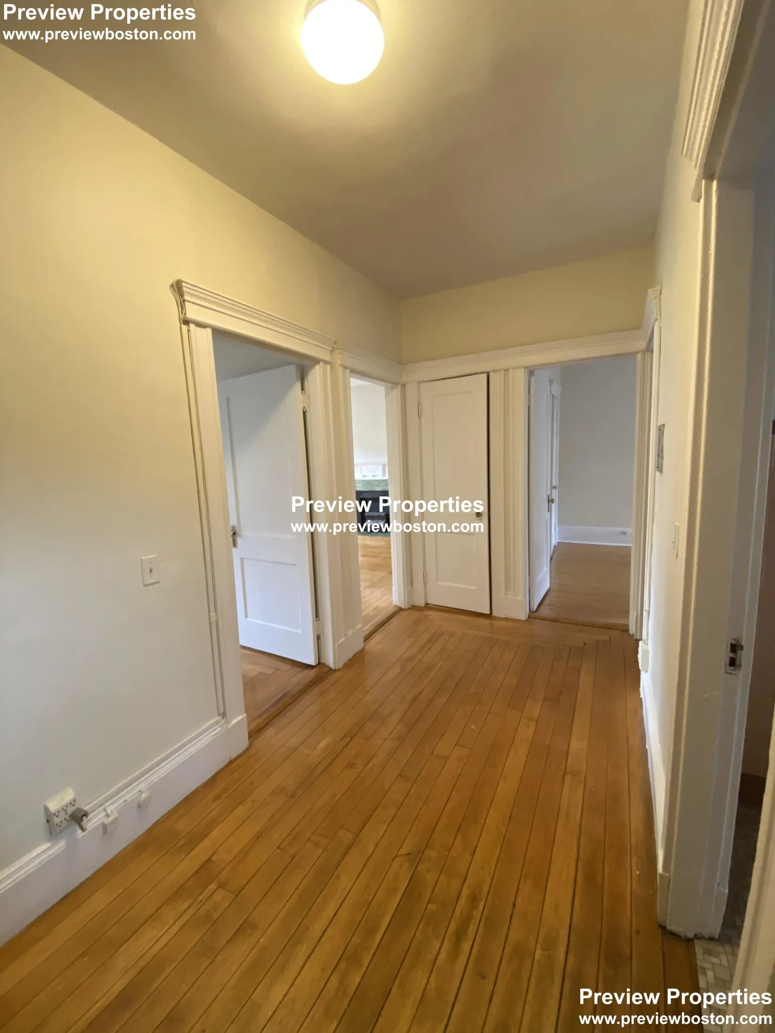 2 bed, 1 bath apartment for rent at 1822 Beacon St Unit 7, Brookline — photo 11 of 12