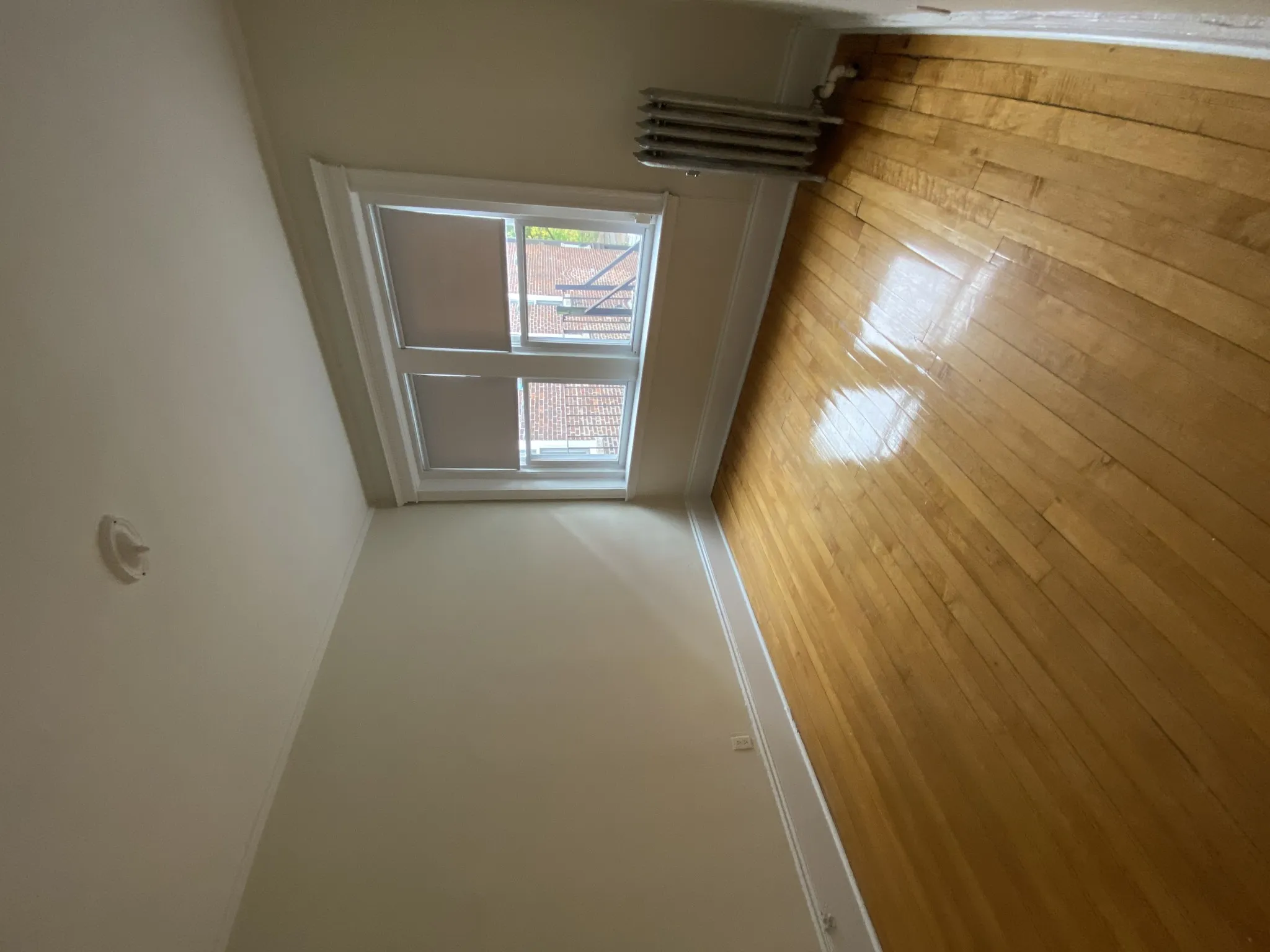 2 bed, 1 bath apartment for rent at 1822 Beacon St Unit 7a, Brookline — photo 3 of 6