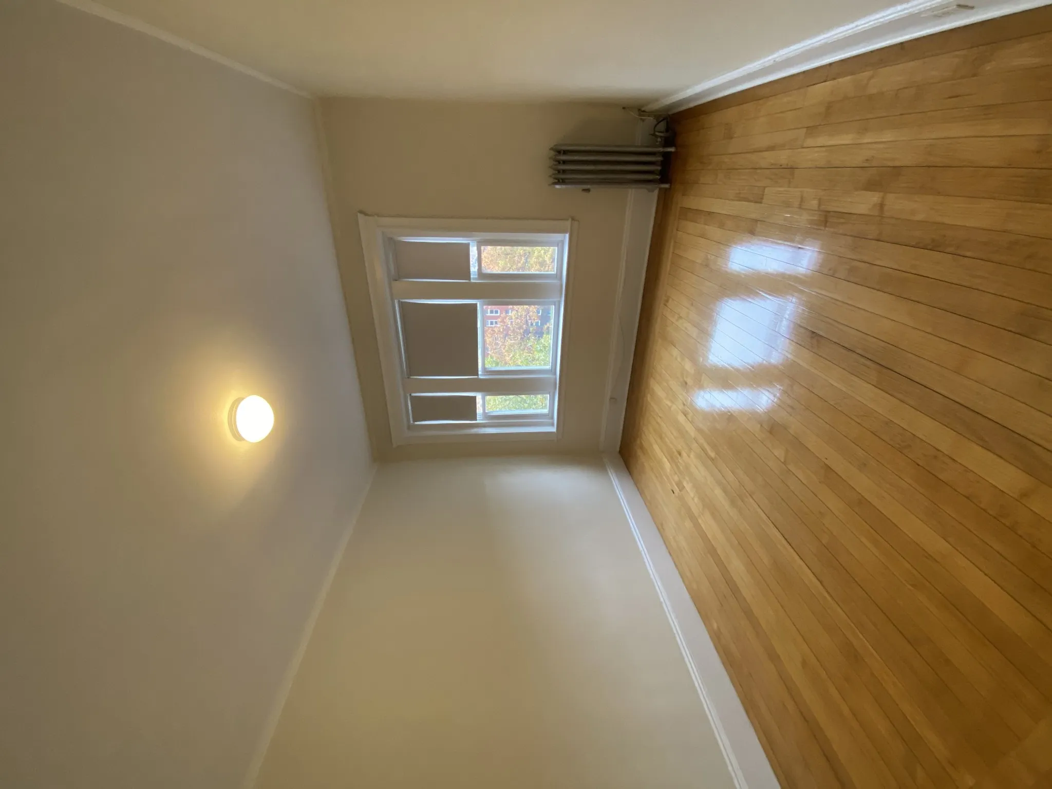 2 bed, 1 bath apartment for rent at 1822 Beacon St Unit 7a, Brookline — photo 2 of 6