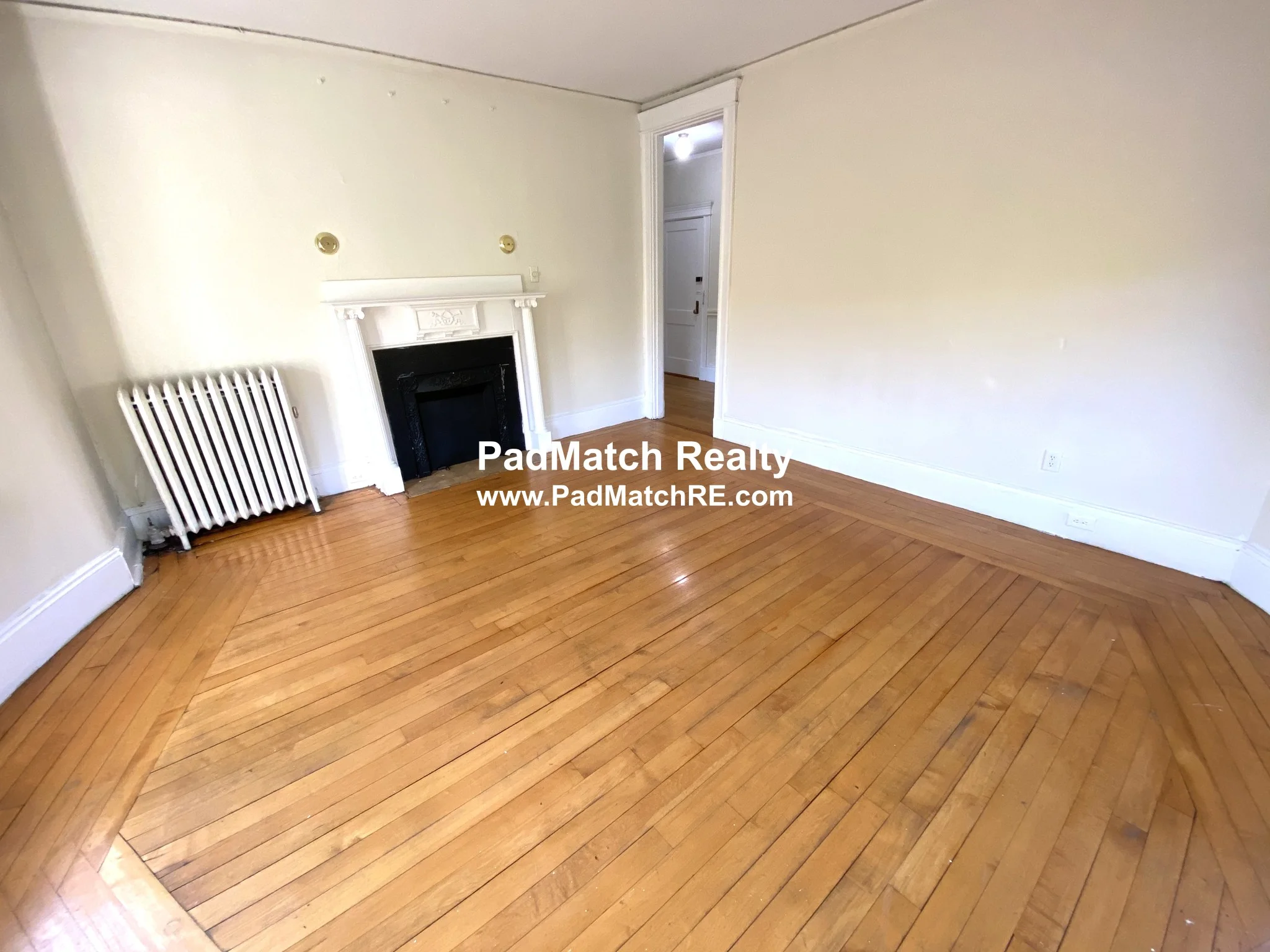 2 bed, 1 bath apartment for rent at 1822 Beacon St Unit 8, Brookline — photo 5 of 16