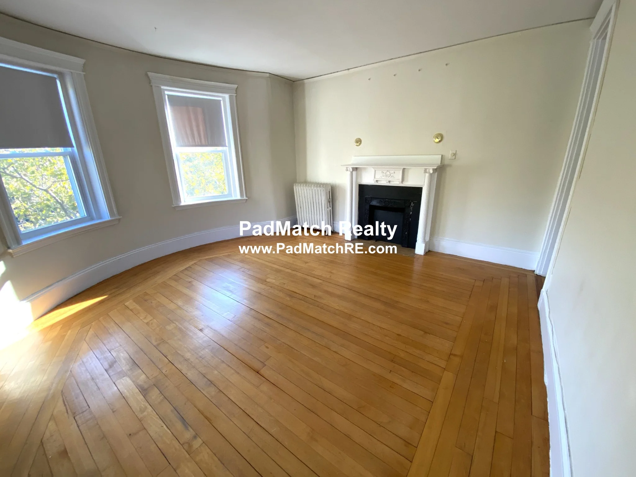 2 bed, 1 bath apartment for rent at 1822 Beacon St Unit 8, Brookline — photo 4 of 16
