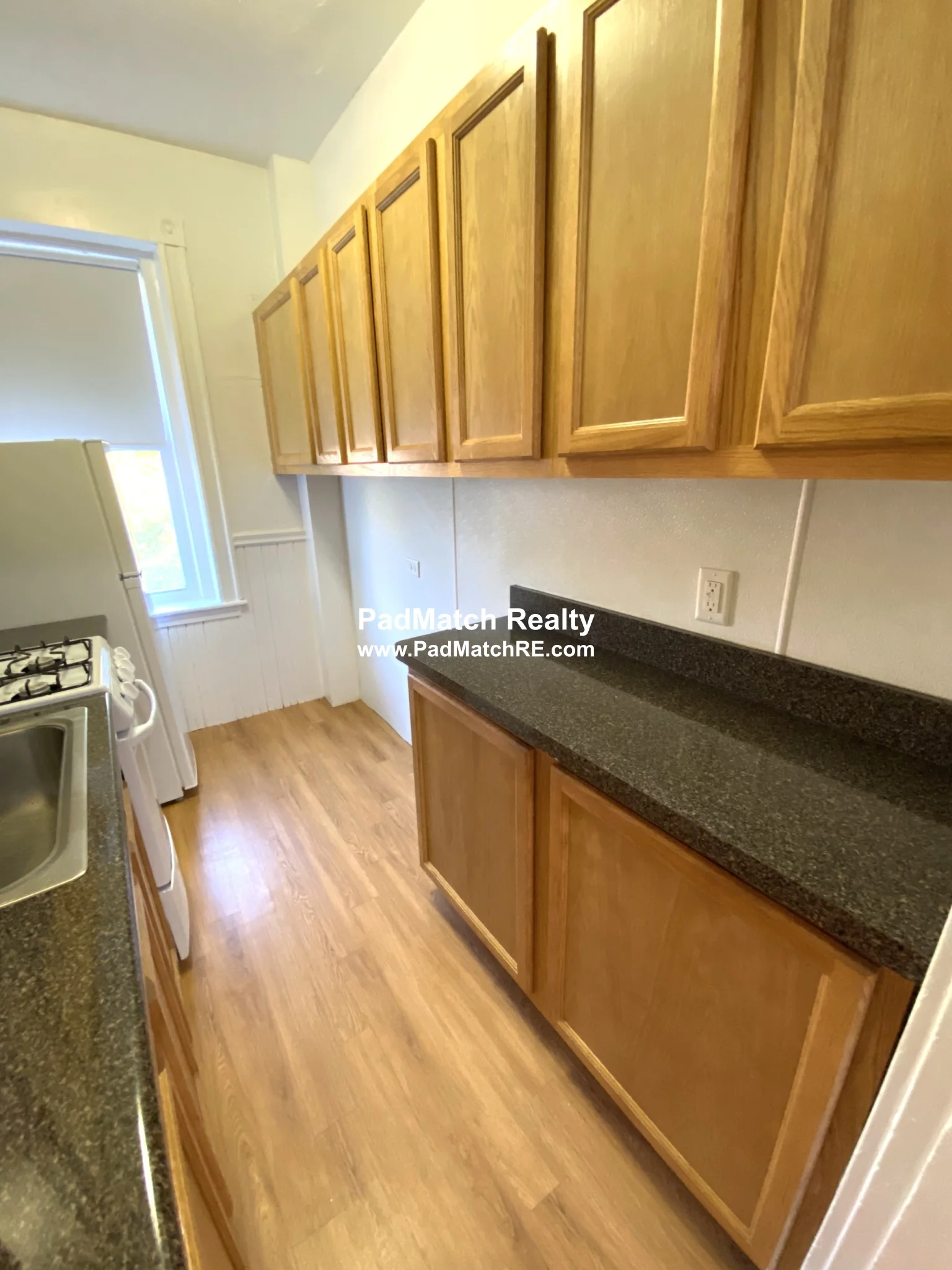 2 bed, 1 bath apartment for rent at 1822 Beacon St Unit 8, Brookline — photo 8 of 16