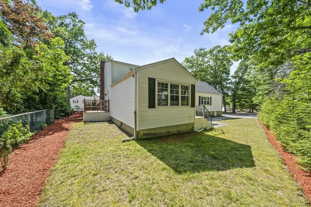 3 bed, 2 bath apartment for rent at 1822 Washington St Unit 0, Braintree Highlands — photo 15 of 15