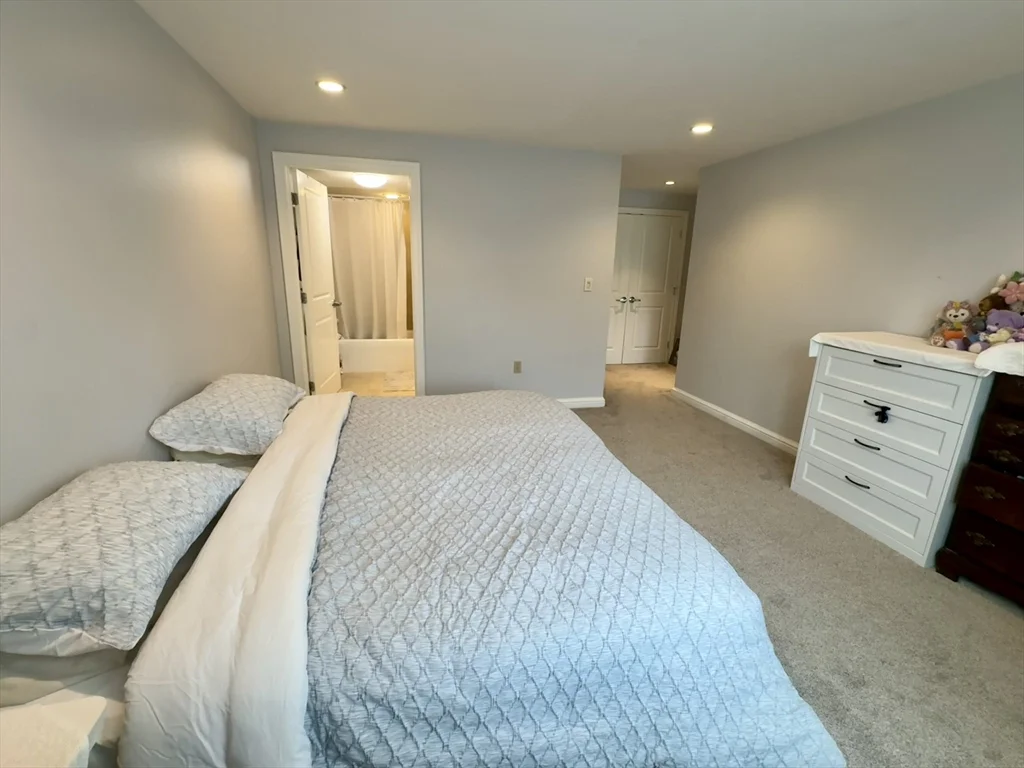 2 bed, 2 bath apartment for rent at 183-185A Massachusetts Ave Unit 304, Fenway — photo 10 of 19