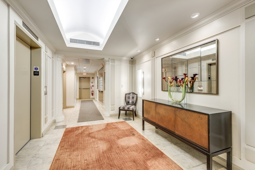 2 bed, 2 bath apartment for rent at 183-185A Massachusetts Ave Unit 803, Back Bay — photo 3 of 18