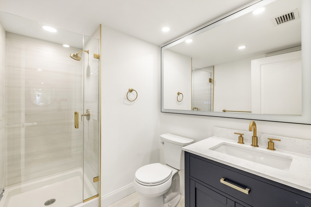 2 bed, 2 bath apartment for rent at 183-185A Massachusetts Ave Unit 803, Back Bay — photo 13 of 18