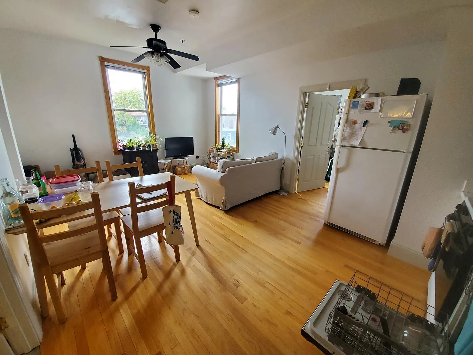 2 bed, 1 bath apartment for rent at 183 Columbia St Unit 204, The Port — photo 4 of 10