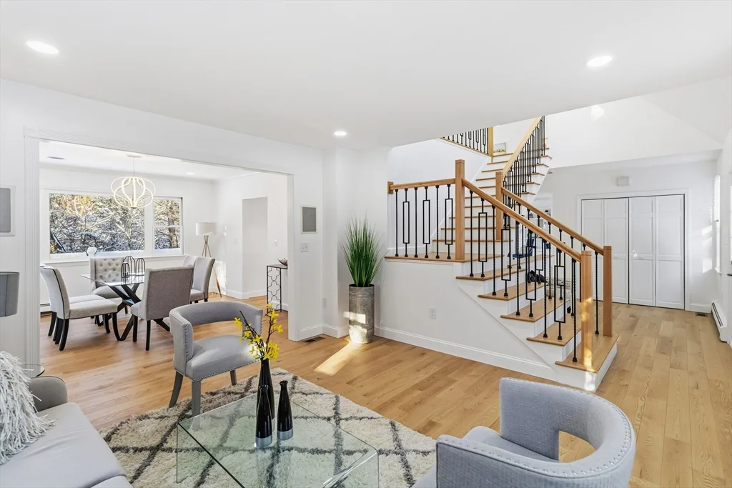 3 bed, 4+ bath apartment for rent at 183 Gardner St, Hingham — photo 19 of 41