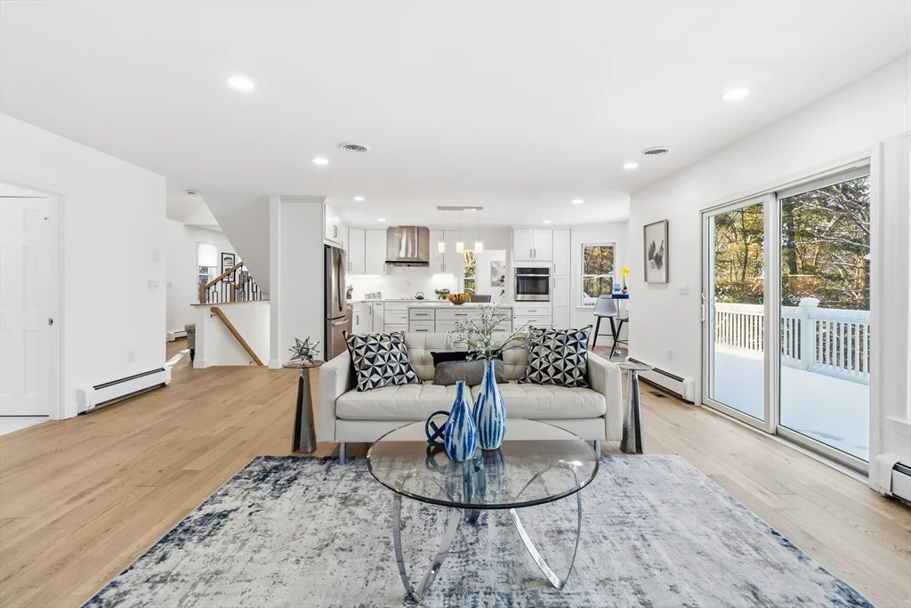 3 bed, 4+ bath apartment for rent at 183 Gardner St, Hingham — photo 8 of 41