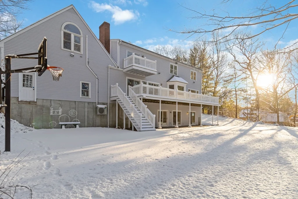 3 bed, 4+ bath apartment for rent at 183 Gardner St, Hingham — photo 39 of 41