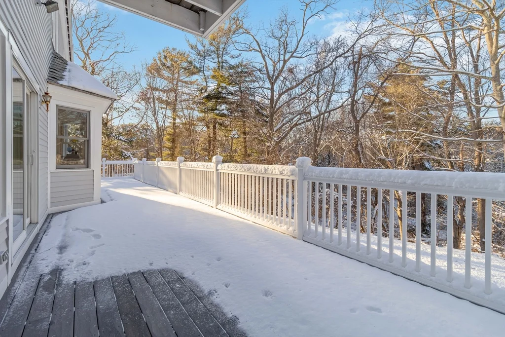 3 bed, 4+ bath apartment for rent at 183 Gardner St, Hingham — photo 40 of 41
