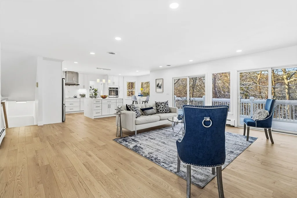 3 bed, 4+ bath apartment for rent at 183 Gardner St, Hingham — photo 3 of 41
