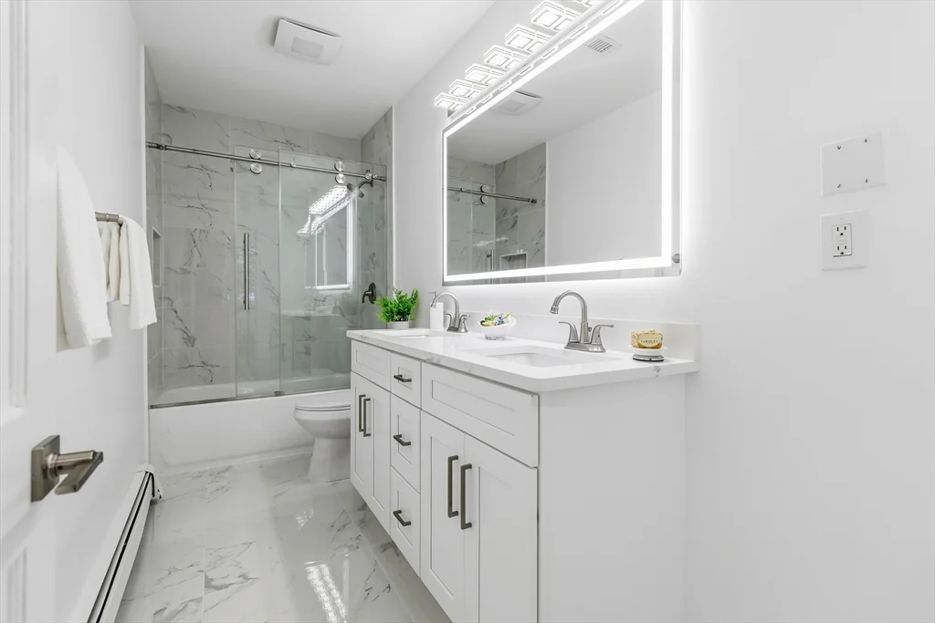3 bed, 4+ bath apartment for rent at 183 Gardner St, Hingham — photo 31 of 41