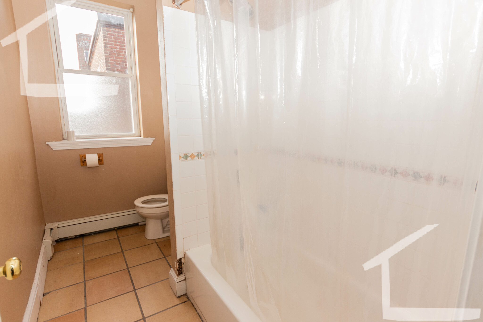 4 bed, 1.5 bath apartment for rent at 183 Harvard Ave Unit 9, Brighton — photo 6 of 7