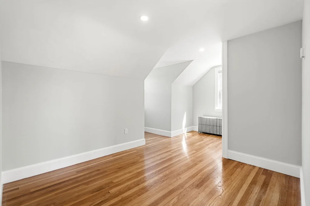 1 bed, 1 bath apartment for rent at 183 Massachusetts Ave Unit 2, North Andover — photo 8 of 23