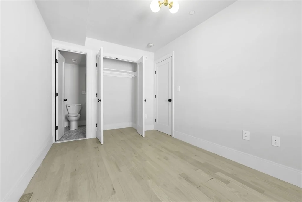 2 bed, 2 bath apartment for rent at 183 Maverick St Unit 3, East Boston — photo 10 of 14