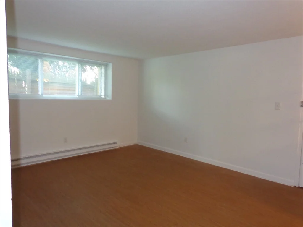 2 bed, 1 bath apartment for rent at 183 Mount Auburn St Unit 15, Watertown — photo 12 of 15