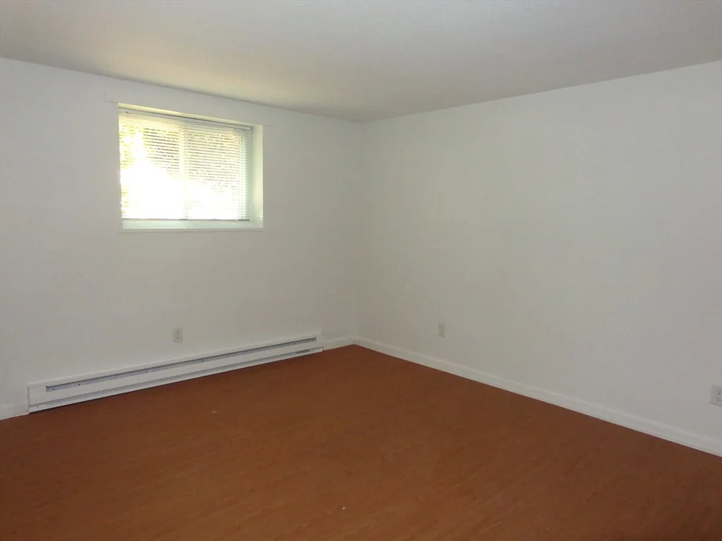 2 bed, 1 bath apartment for rent at 183 Mount Auburn St Unit 15, Watertown — photo 10 of 15