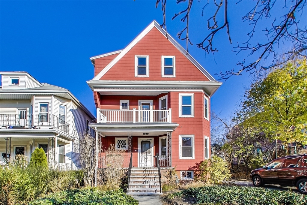 4 bed, 2 bath apartment for rent at 183 Powder House Blvd Unit 2, West Somerville — photo 1 of 38