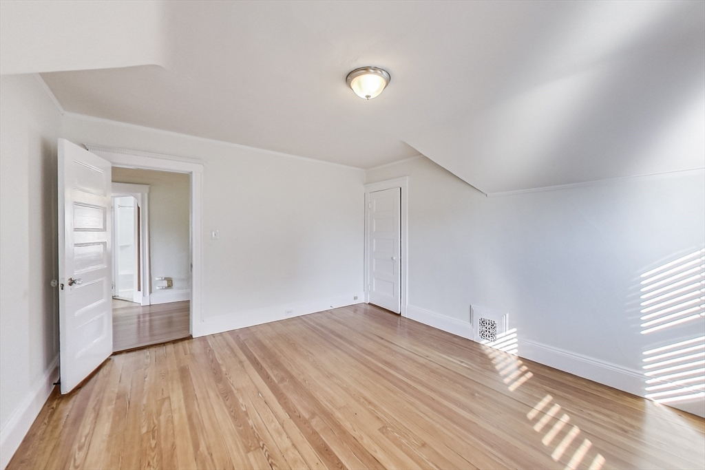4 bed, 2 bath apartment for rent at 183 Powder House Blvd Unit 2, West Somerville — photo 23 of 38