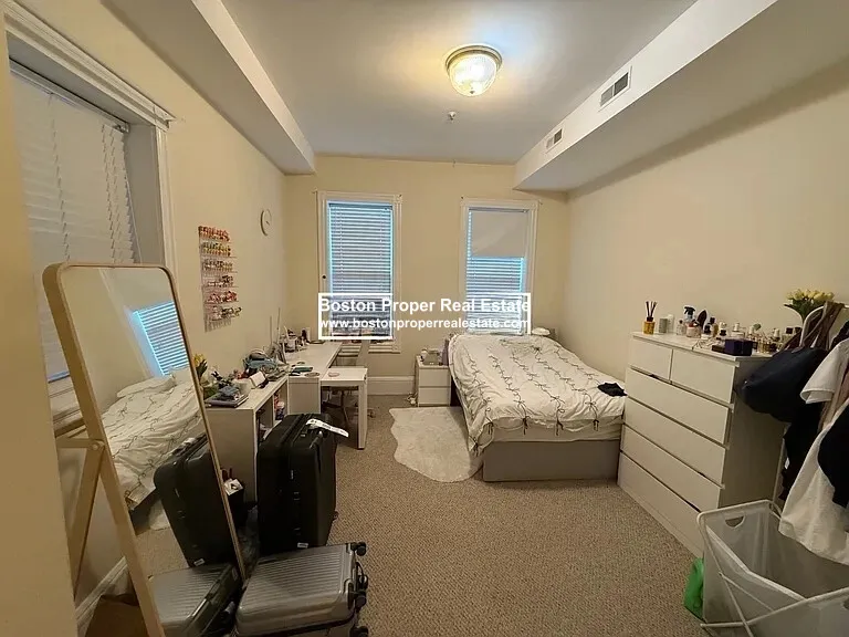 2 bed, 1.5 bath apartment for rent at 183 Saint Botolph St Unit 2, Back Bay — photo 3 of 7