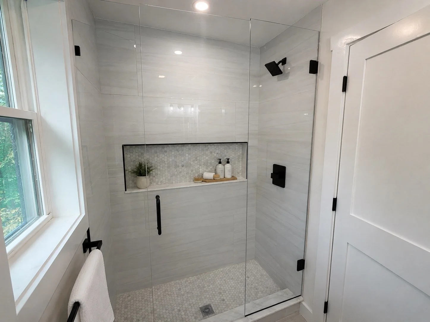 3 bed, 2 bath apartment for rent at 183 St Mary St Unit 183, Needham — photo 6 of 11