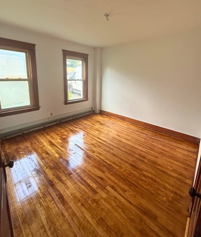 3 bed, 1 bath apartment for rent at 183 Vernon St Unit 1, Worcester — photo 9 of 11