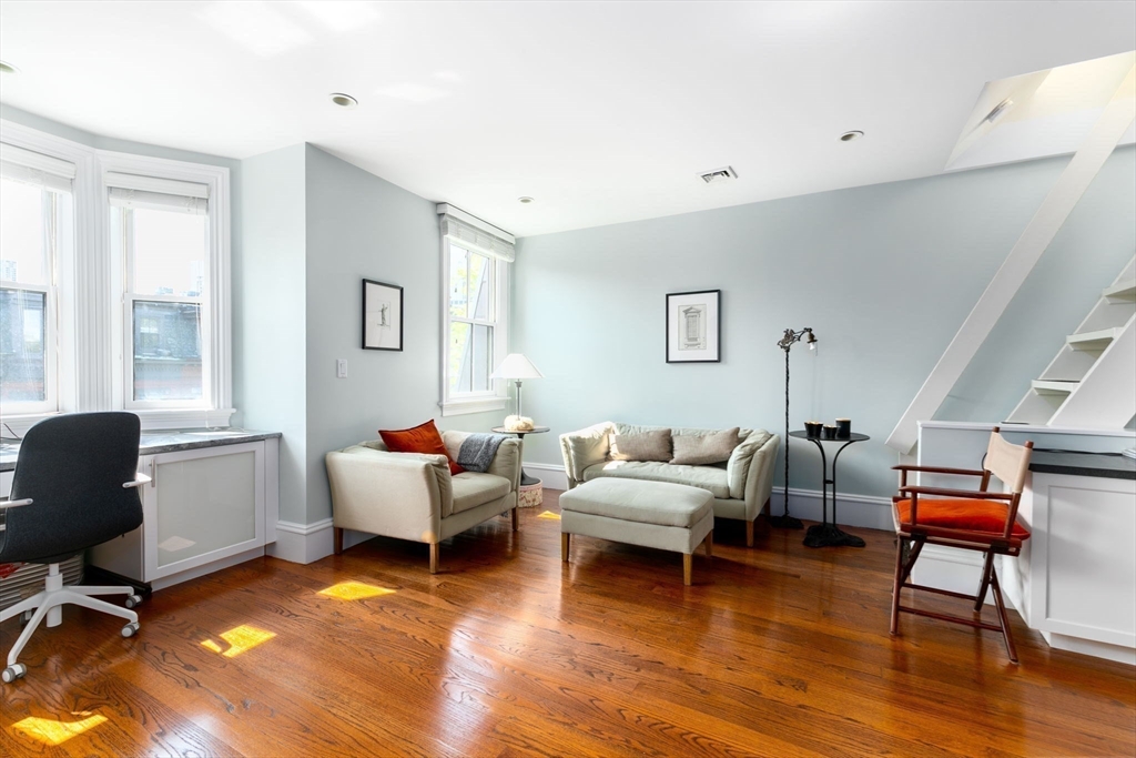 1 bed, 1 bath apartment for rent at 183 W Canton St Unit 4-FURNISHED, South End — photo 7 of 12