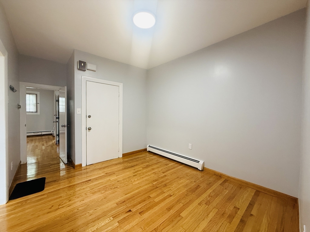 2 bed, 1 bath apartment for rent at 183 Windsor St Unit 1, The Port — photo 11 of 14