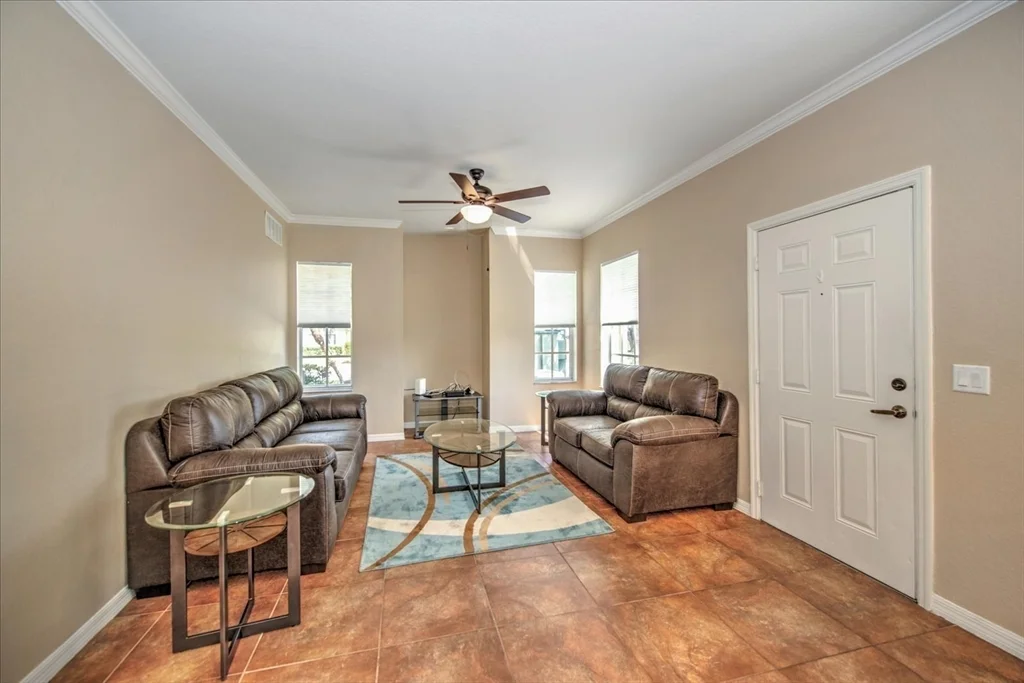 3 bed, 2 bath apartment for rent at 1836 Concordia Lake Circle Unit 1303, Cape Coral — photo 4 of 37
