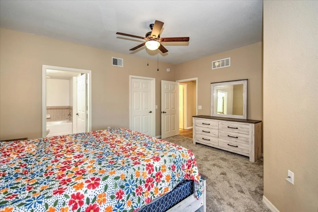 3 bed, 2 bath apartment for rent at 1836 Concordia Lake Circle Unit 1303, Cape Coral — photo 12 of 37