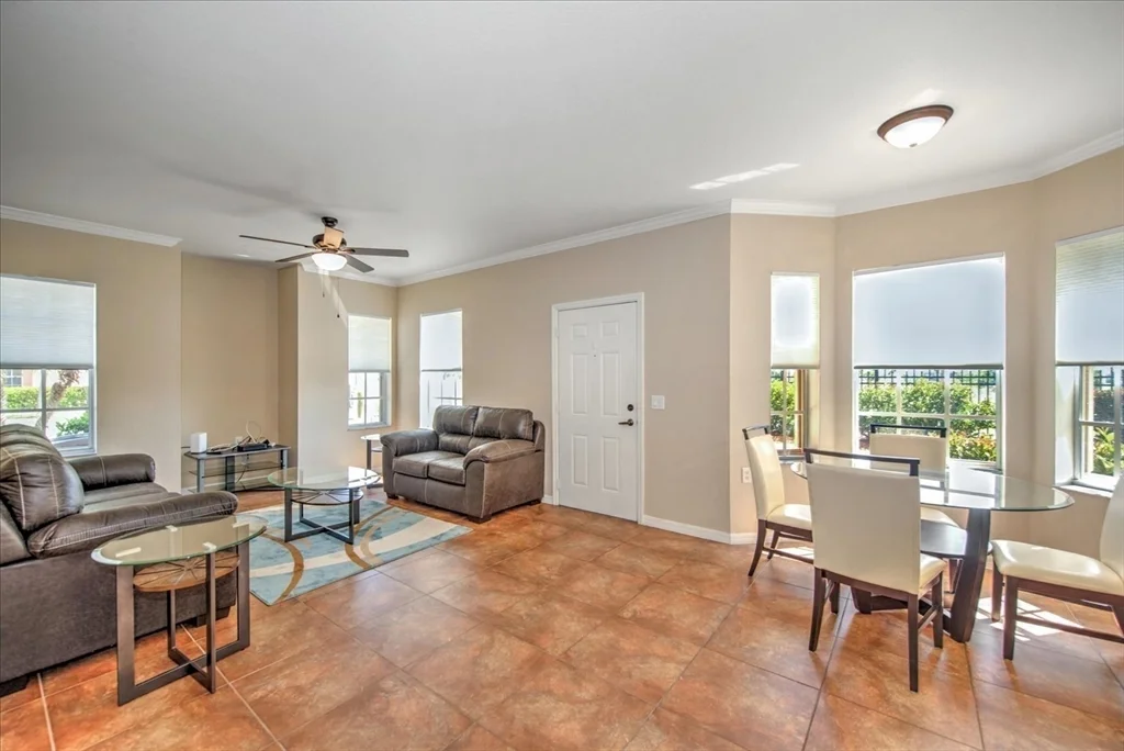 3 bed, 2 bath apartment for rent at 1836 Concordia Lake Circle Unit 1303, Cape Coral — photo 5 of 37