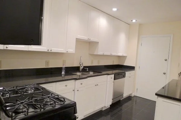 4 bed, 3 bath apartment for rent at 184-186 Austin St Unit 1, West Newton — photo 3 of 26