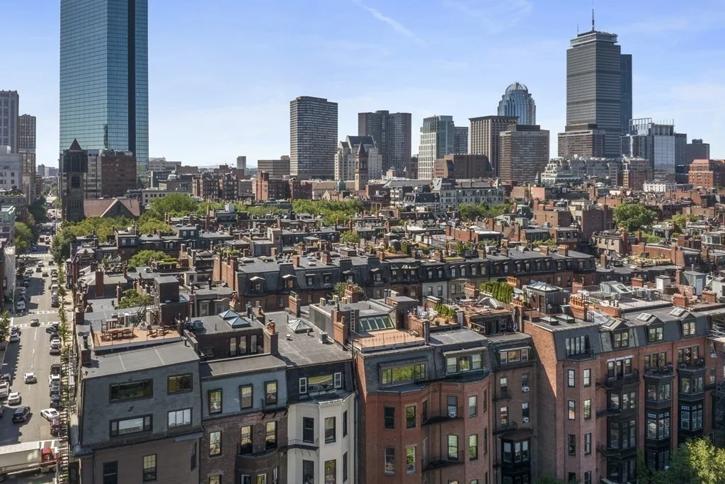 3 bed, 2 bath apartment for rent at 184 Beacon Unit Penthouse, Back Bay — photo 20 of 23