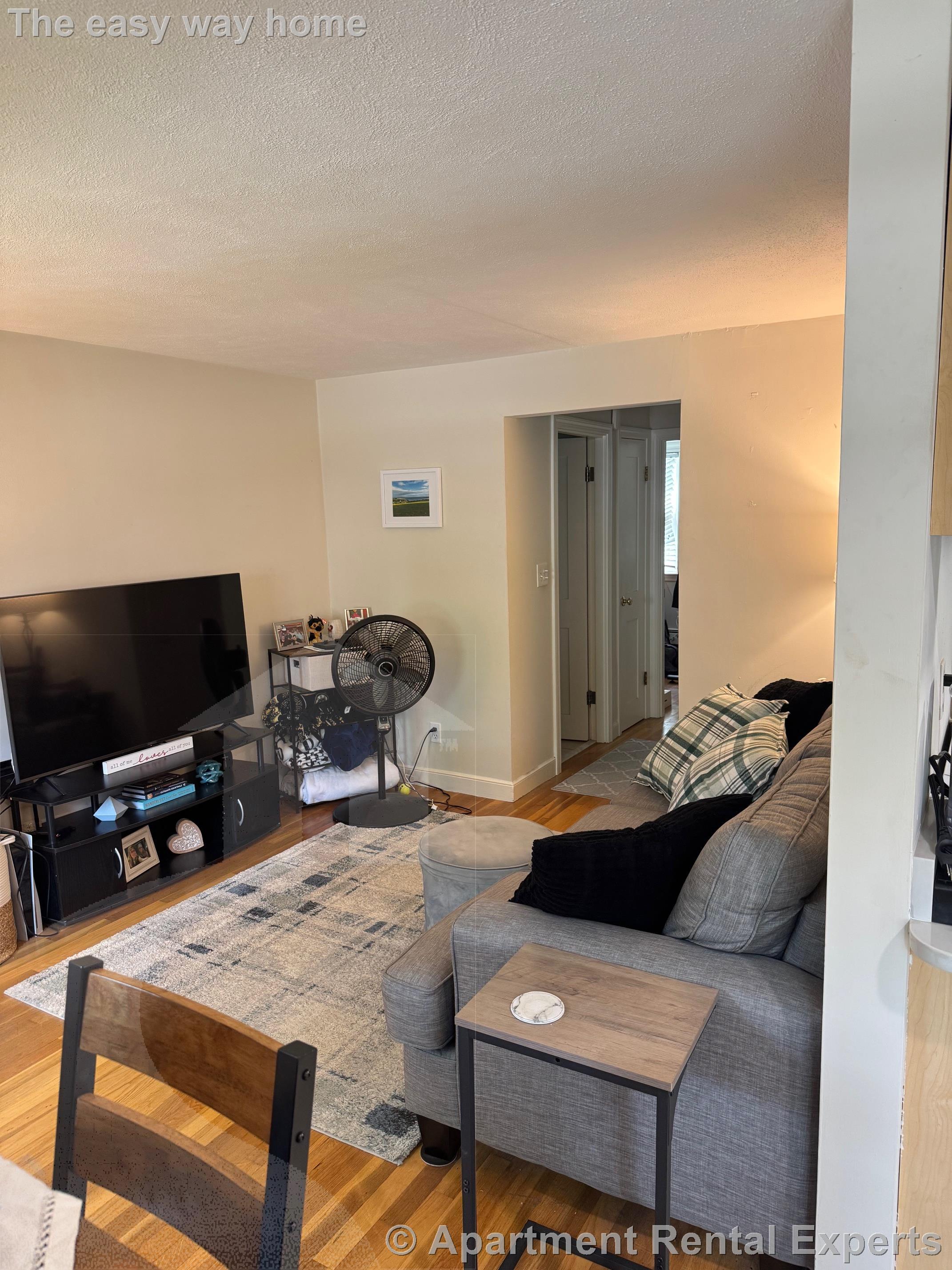 1 bed, 1 bath apartment for rent at 184 Broadway Unit 2, Wakefield — photo 2 of 7