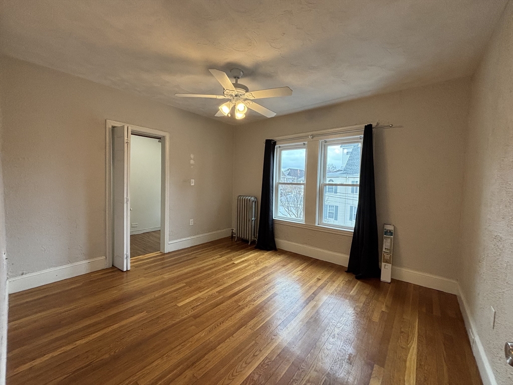 2 bed, 1 bath apartment for rent at 184 Bucknam Unit 2, Everett — photo 6 of 14