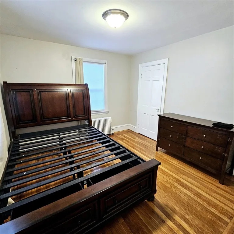 3 bed, 2 bath apartment for rent at 184 Canton St Unit 0, East Side — photo 15 of 20