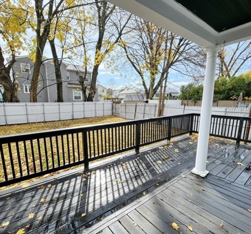 3 bed, 2 bath apartment for rent at 184 Canton St Unit 0, East Side — photo 19 of 20