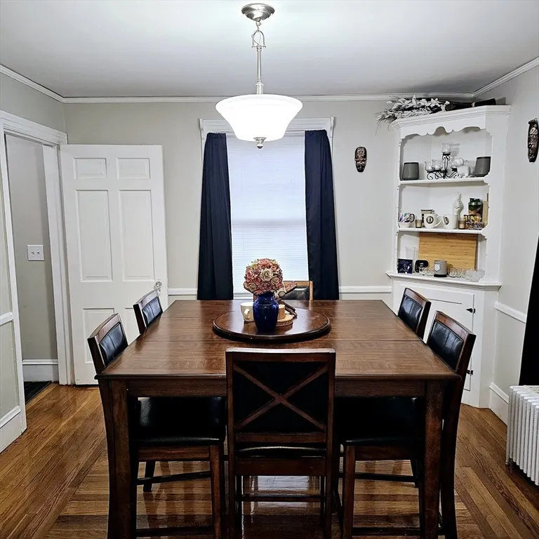 3 bed, 2 bath apartment for rent at 184 Canton St Unit 0, East Side — photo 4 of 20