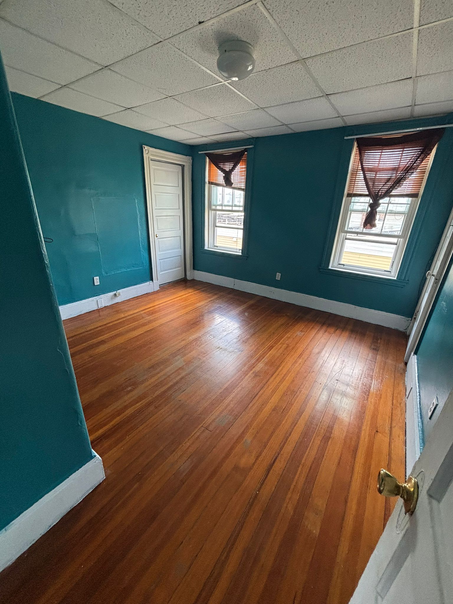 3 bed, 1 bath apartment for rent at 184 Congress Ave Unit 3, Chelsea — photo 6 of 16