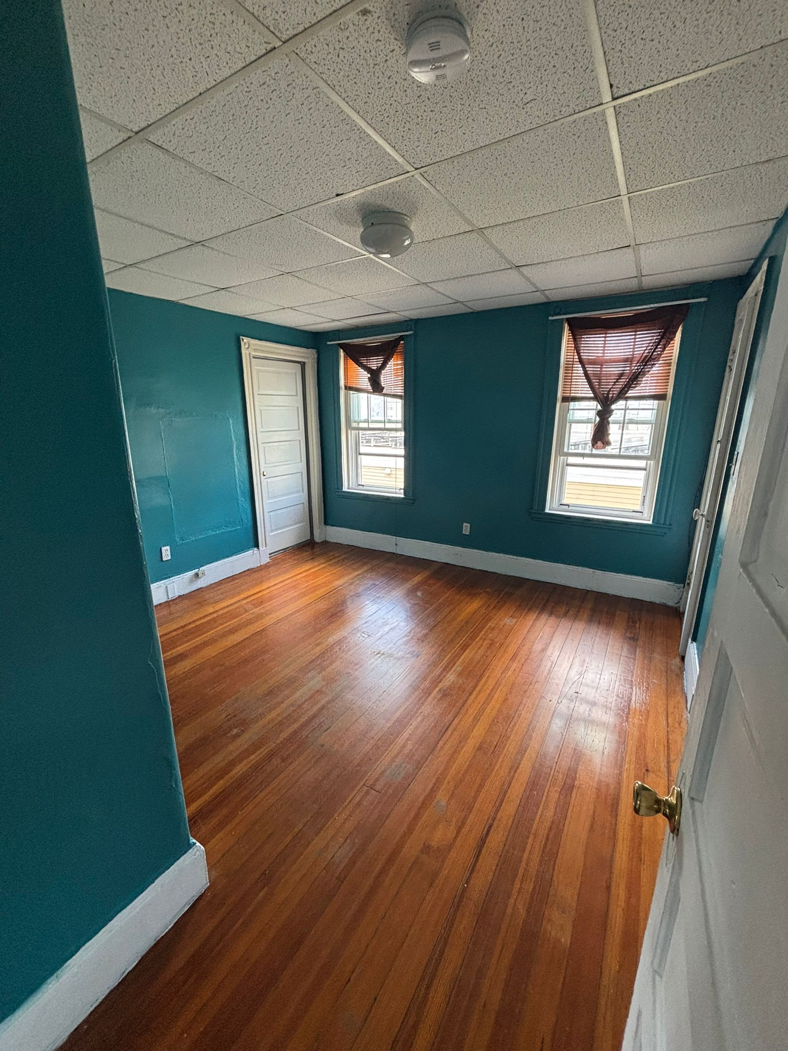3 bed, 1 bath apartment for rent at 184 Congress Ave Unit 3, Chelsea — photo 12 of 16