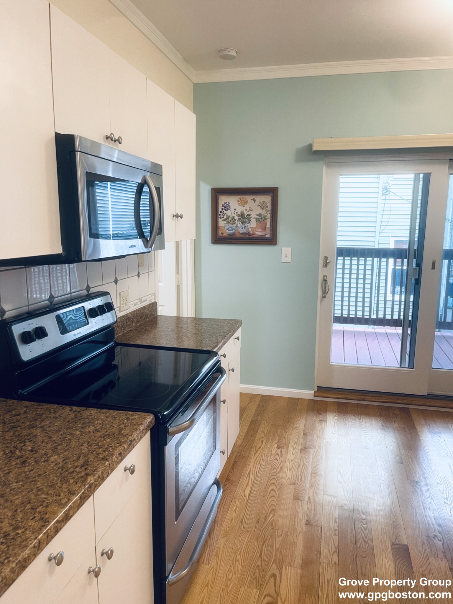 2 bed, 1 bath apartment for rent at 184 Gold St Unit 2, South Boston — photo 1 of 8