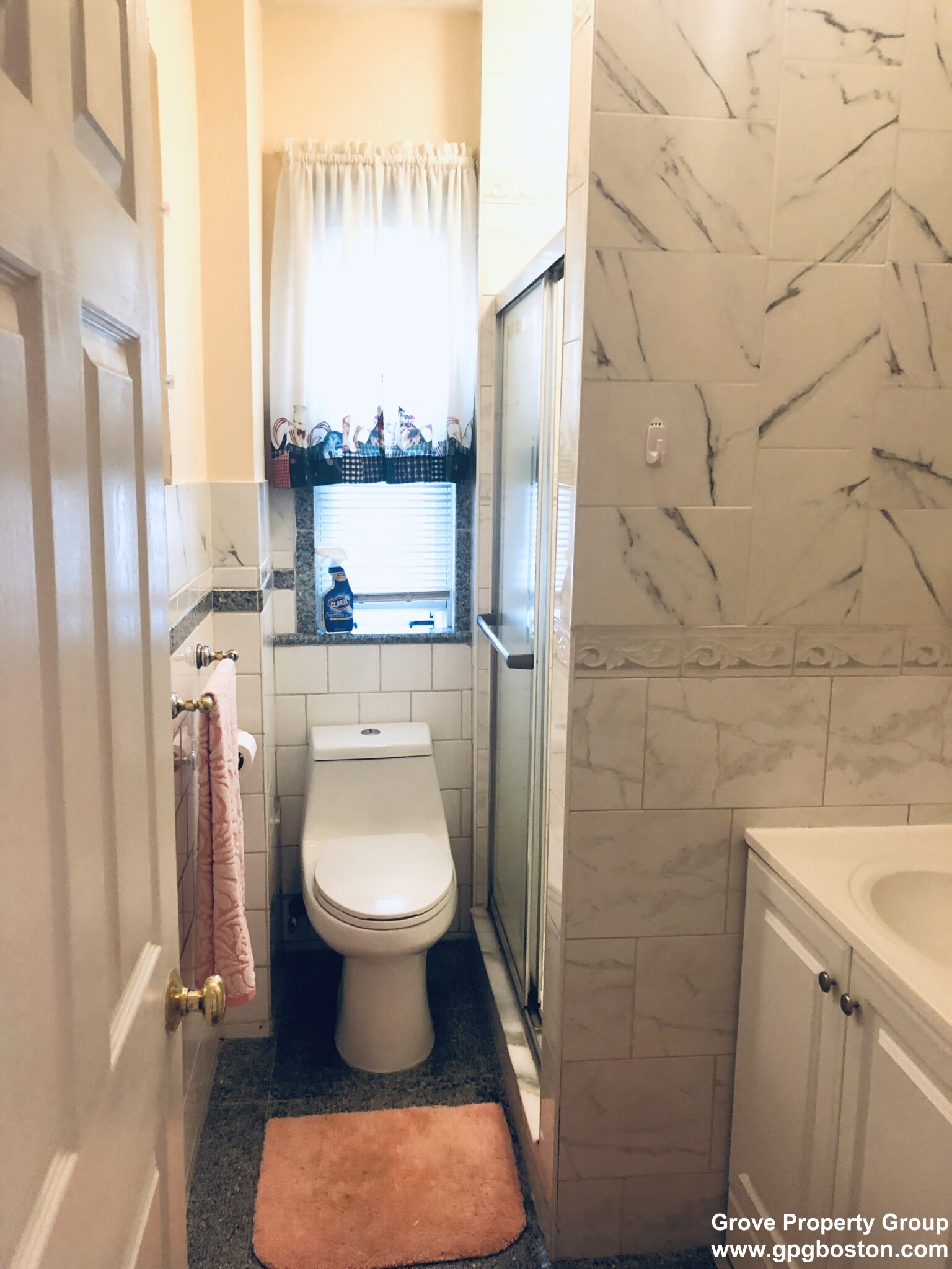 2 bed, 1 bath apartment for rent at 184 Gold St Unit 2, South Boston — photo 2 of 8