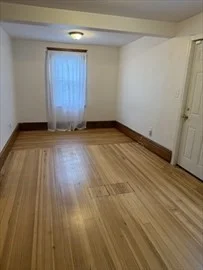 1 bed, 1 bath apartment for rent at 184 Grant Ave Unit 3, Glenwood — photo 4 of 6