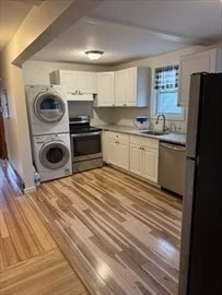 1 bed, 1 bath apartment for rent at 184 Grant Ave Unit 3, Glenwood