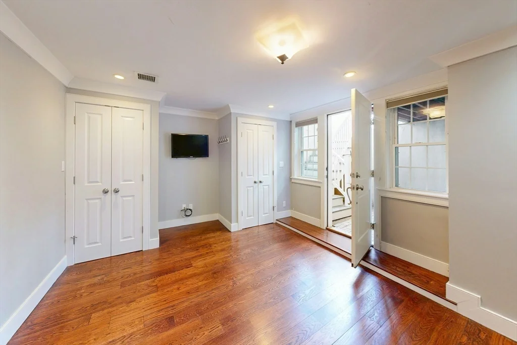 2 bed, 2 bath apartment for rent at 184 K St Unit 1, South Boston — photo 8 of 10