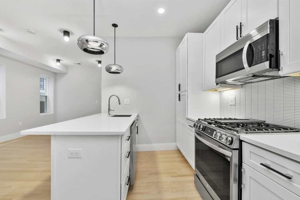 2 bed, 2 bath apartment for rent at 184 Paris St Unit 2, East Boston — photo 2 of 10