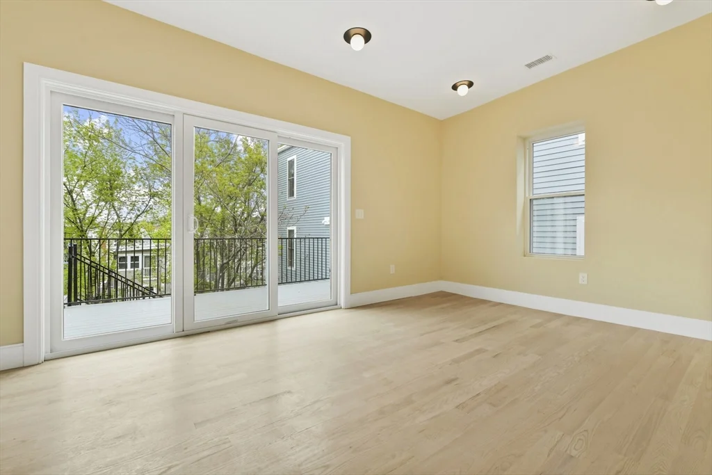 3 bed, 2 bath apartment for rent at 184 Paris Unit 3, East Boston — photo 13 of 16