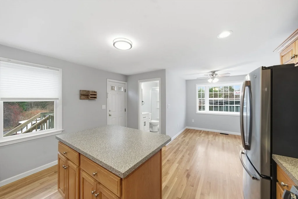 2 bed, 1 bath apartment for rent at 184 Park St, North Reading — photo 11 of 25