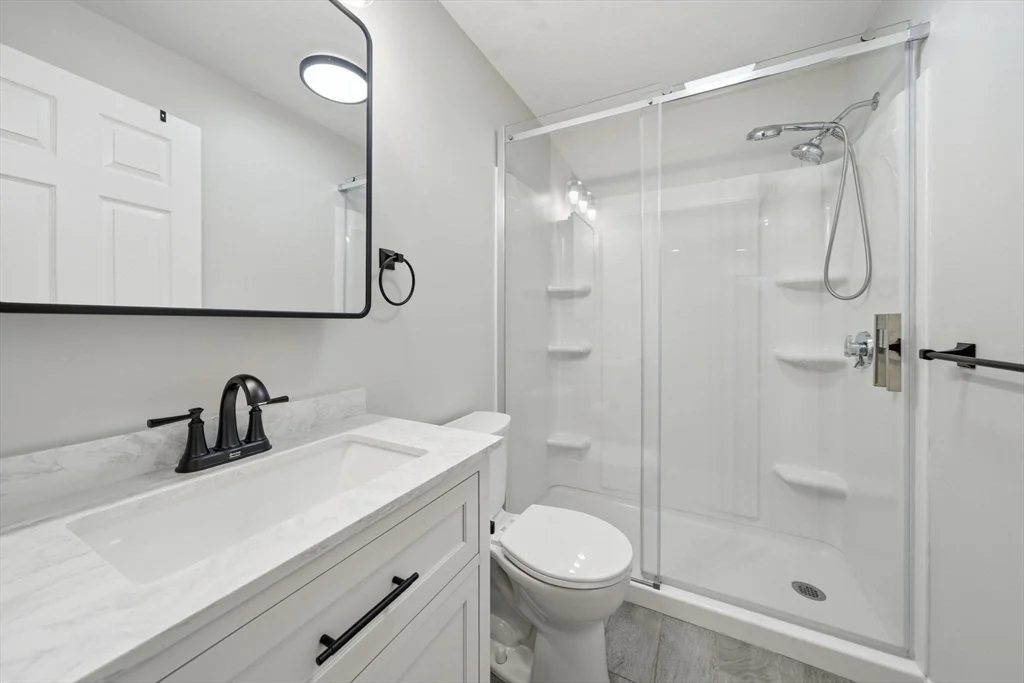 2 bed, 1 bath apartment for rent at 184 Park St, North Reading — photo 12 of 25